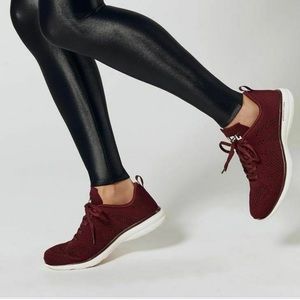 APL TechLoom Pro • Burgundy • Size 6